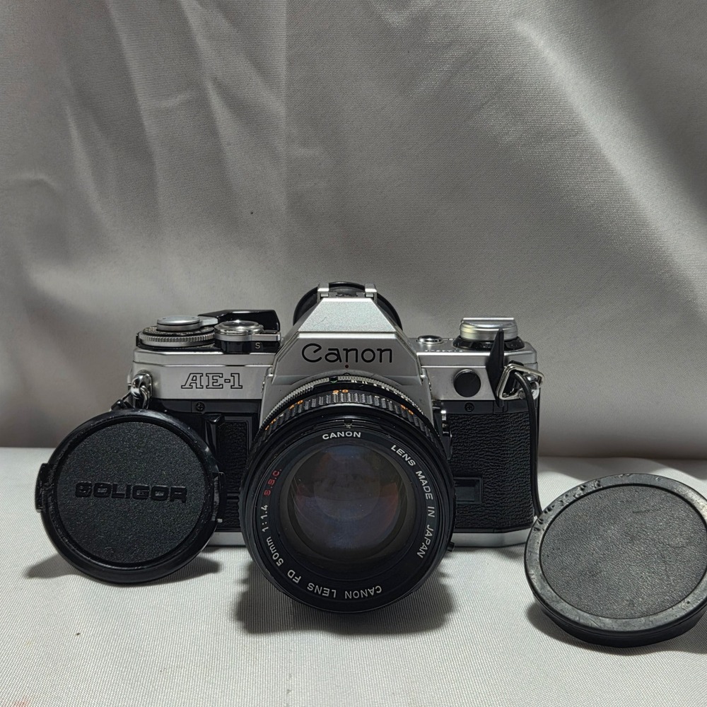 Vintage Canon AE-1 35mm Film Camera w/ Canon FD 50mm f1.4 SSC Lens SLR UNTESTED